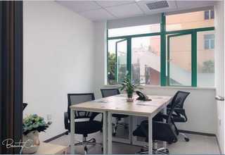 自动车库门大概多少钱